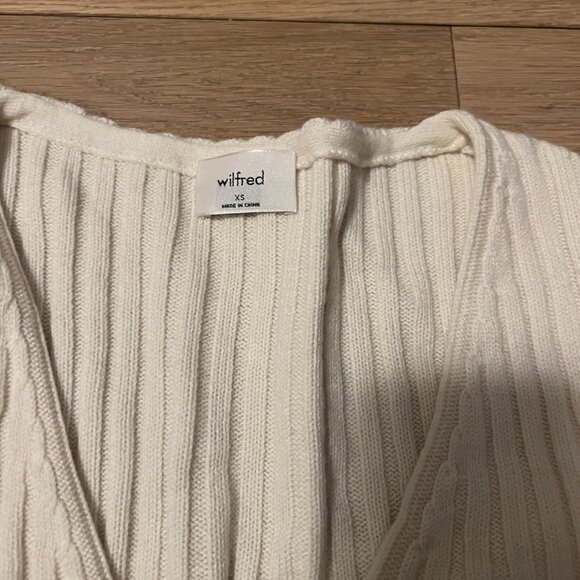 Cream Aritzia Wilfred Pearl Sweater Size XS - Picture 4 of 4